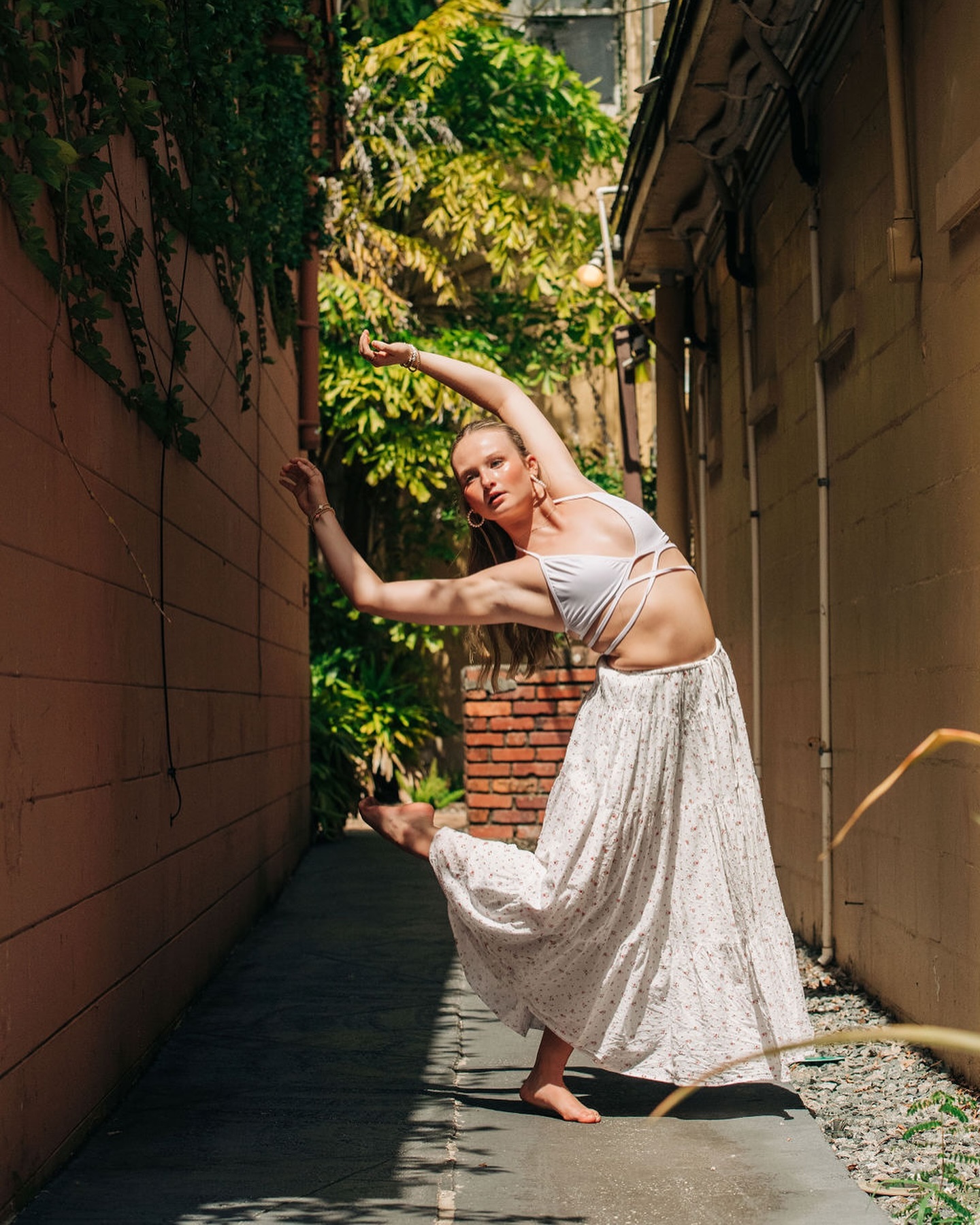 The Window Frame Pose