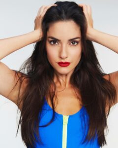 Paniz Zade Biography: Rising Star In Film And Television