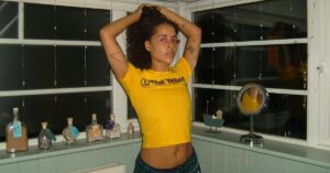 Olive Gray Biography Non-Binary Actor Shining In Halo And More